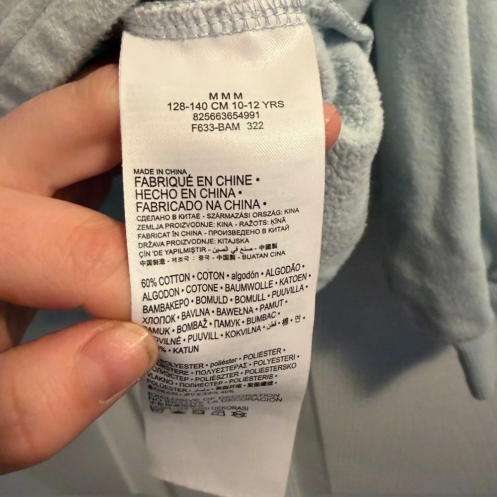 Levi's Girls Butterfly Graphic Sweatshirt Light‎ Blue Medium 10-12 Casual School